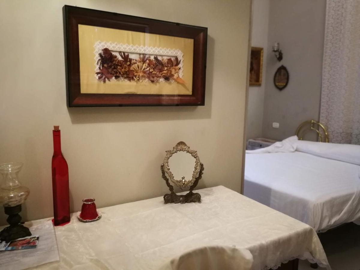 Villa Liberty Ofelia Locazioni Brevi Cagliari Eksteriør billede